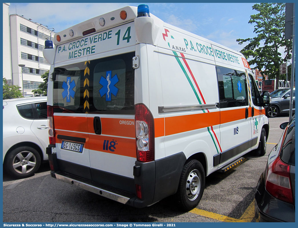 Ambulanza 14
Pubblica Assistenza Croce Verde Mestre
Fiat Ducato III serie
Allestitore Oregon Group S.r.l.
Parole chiave: P.A.;PA;Pubblica;Assistenza;Croce;Verde;Mestre;Fiat;Ducato;X250;Oregon