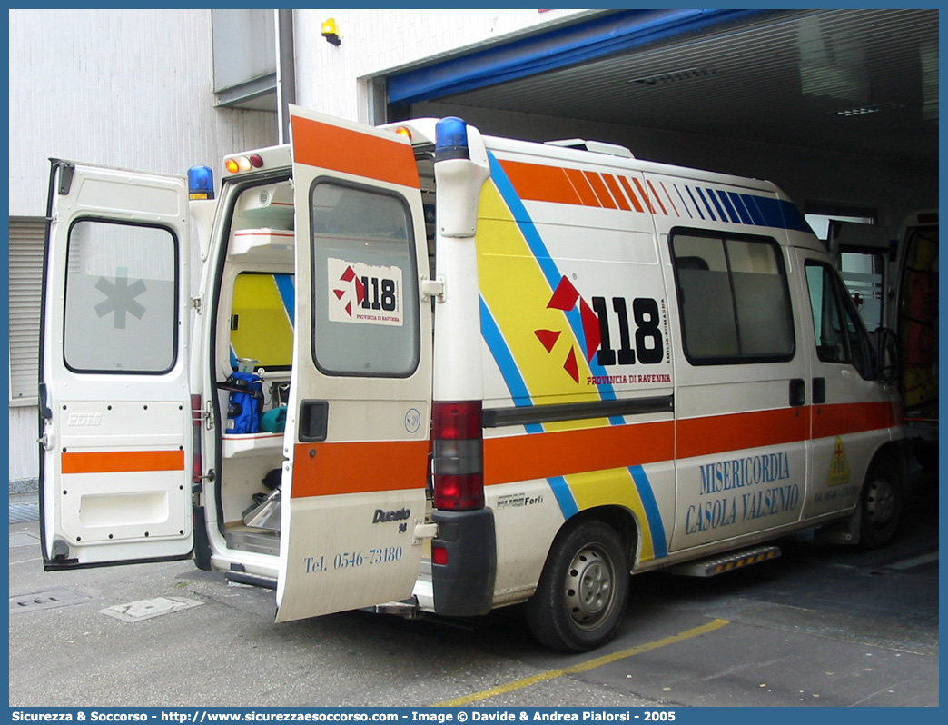 S39
Misericordia Casola Valsenio
Fiat Ducato II serie
Allestitore EDM S.r.l.
Parole chiave: Misericordie;Misericordia;Ambulanza;Autoambulanza;Fiat;Ducato;EDM;E.D.M.