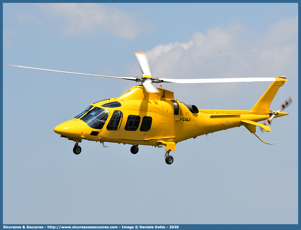 I-CALI
118 Regione Veneto
Agusta Westland A109S Grand
ELI 1
Base di Padova
Parole chiave: 118;Veneto;Padova;Agusta;A109;A;109;Grand;I-CALI;Eli1;Eli 1;Elicottero;Elisoccorso