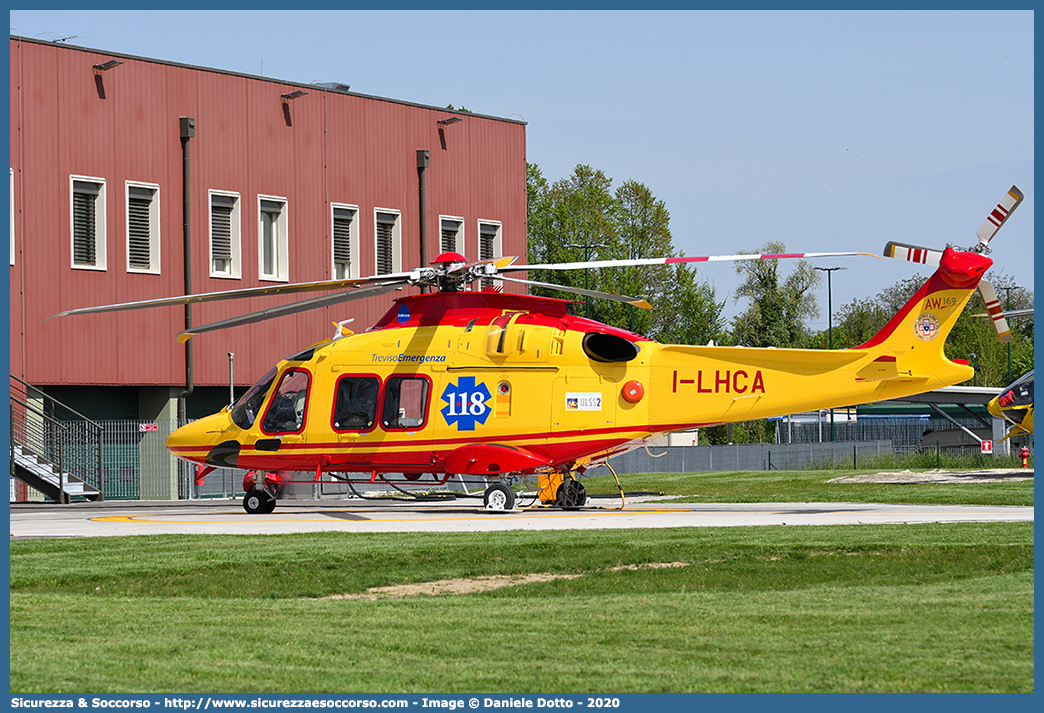 I-LHCA
118 Regione Veneto
Leonardo Helicopters AW169
LEONE 1
Base di Treviso
Parole chiave: 118;Veneto;Treviso;Leone 1;Leone1;Elicottero;Elisoccorso;Leonardo;Helicopters;AW169