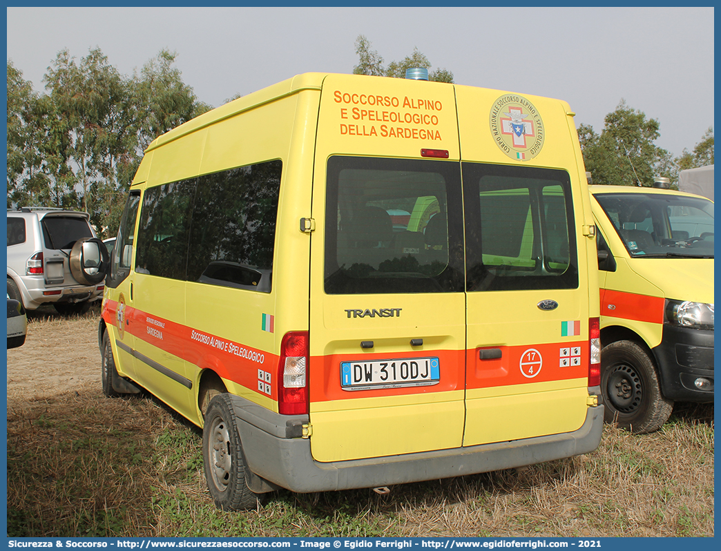 17-4
Corpo Nazionale
Soccorso Alpino e Speleologico
Servizio Regionale Sardegna
Ford Transit III serie resyling
Parole chiave: CNSAS;C.N.S.A.S.;Corpo;Nazionale;Soccorso;Alpino;Speleologico;Sardegna;SASS;S.A.S.S.;Ford;Transit