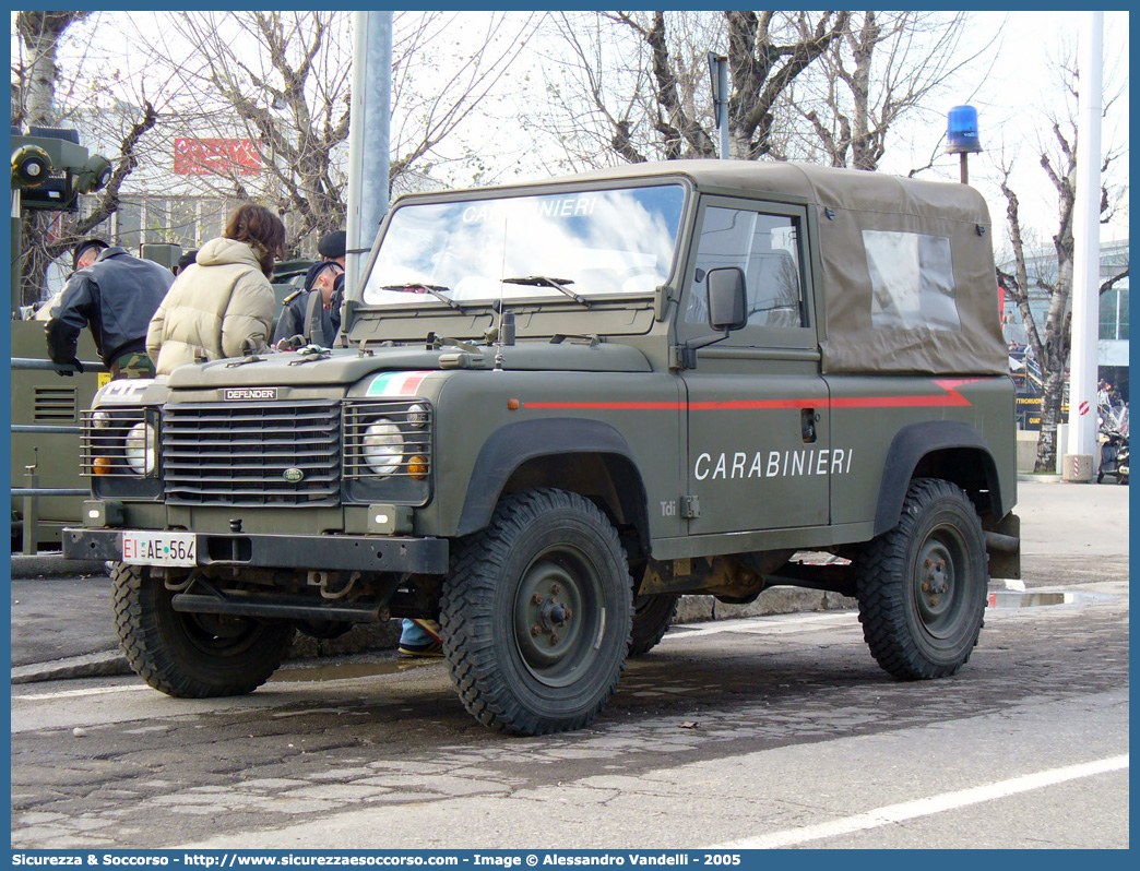 EI AE564
Arma dei Carabinieri
Reparto Carabinieri presso l'Esercito Italiano
Land Rover Defender 90
Parole chiave: EI;E.I.;CC;C.C.;Arma;dei;Carabinieri;Reparto;Esercito;Italiano;Land Rover;Defender;90