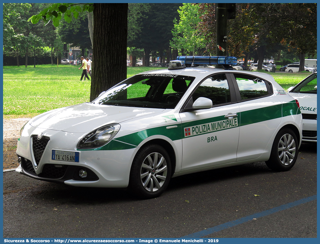 Polizia Locale YA416AN
Polizia Municipale
Comune di Brà
Alfa Romeo Nuova Giulietta I serie II restyling
Parole chiave: PL;P.L.;PM;P.M.;Polizia;Locale;Municipale;Brà;Alfa;Romeo;Nuova;Giulietta