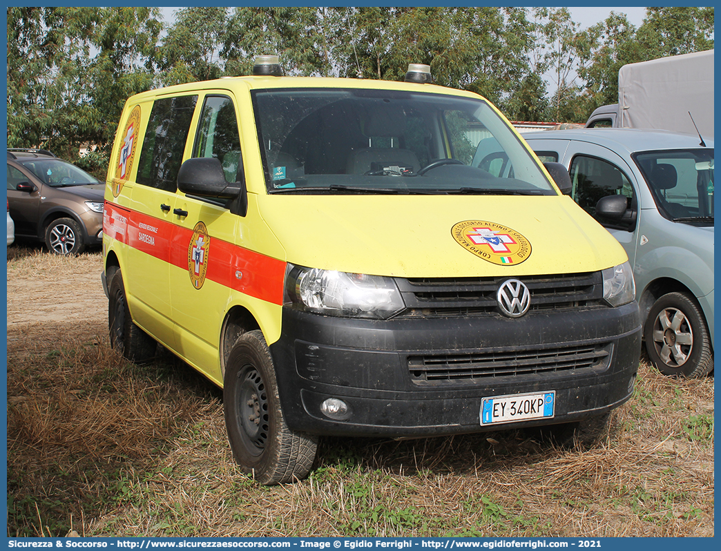 17-11
Corpo Nazionale
Soccorso Alpino e Speleologico
Servizio Regionale Sardegna
Volkswagen Transporter T5 restyling
Parole chiave: CNSAS;C.N.S.A.S.;Corpo;Nazionale;Soccorso;Alpino;Speleologico;Sardegna;SASS;S.A.S.S.;Volkswagen;Transporter;T5;T 5