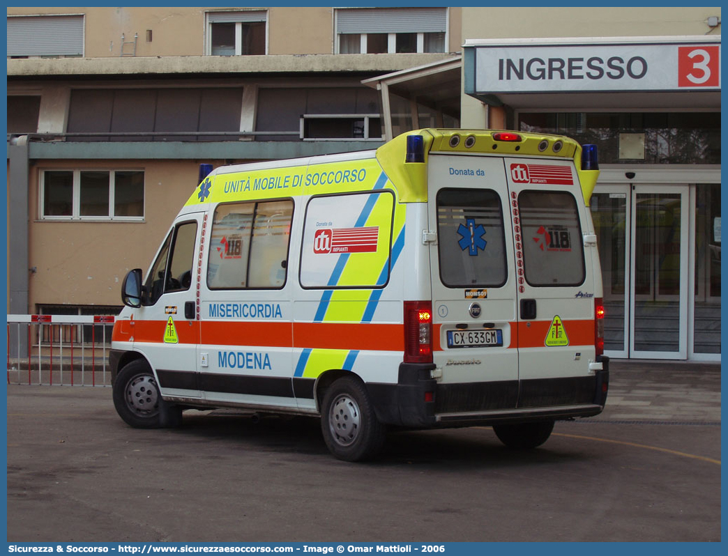 MOMS01
Misericordia di Modena
Fiat Ducato II serie restyling
Allestitore Aricar S.p.A.
Parole chiave: Misericordie;Misericordia;Ambulanza;Autoambulanza;Fiat;Ducato;Aricar