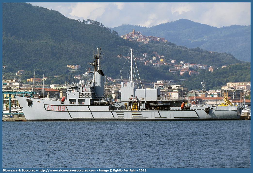 A5309 "Anteo"
Marina Militare Italiana
Flotta Navale
Nave Salvataggio/Soccorso
Classe Anteo
Parole chiave: MMI;M.M.I.;Marina;Militare;Italiana;Nave;Salvataggio;Soccorso;Anteo