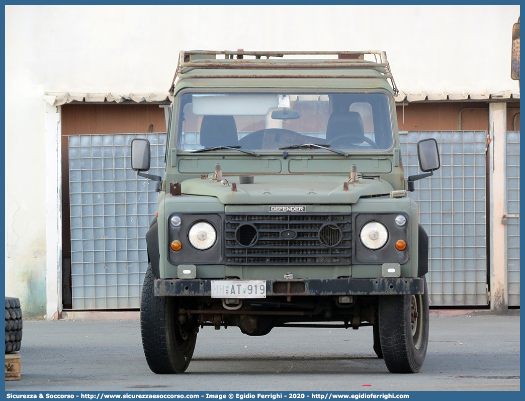 MM AT919
Marina Militare Italiana
Land Rover Defender 90
Parole chiave: MMI;M.M.I.;Marina;Militare;Italiana;Land;Rover;Defender;90