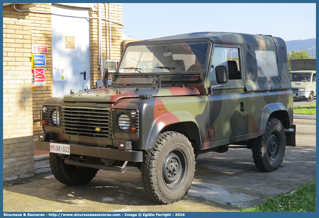 MM BK022
Marina Militare Italiana
Land Rover Defender 90
Parole chiave: MMI;M.M.I.;Marina;Militare;Italiana;Land;Rover;Defender;90