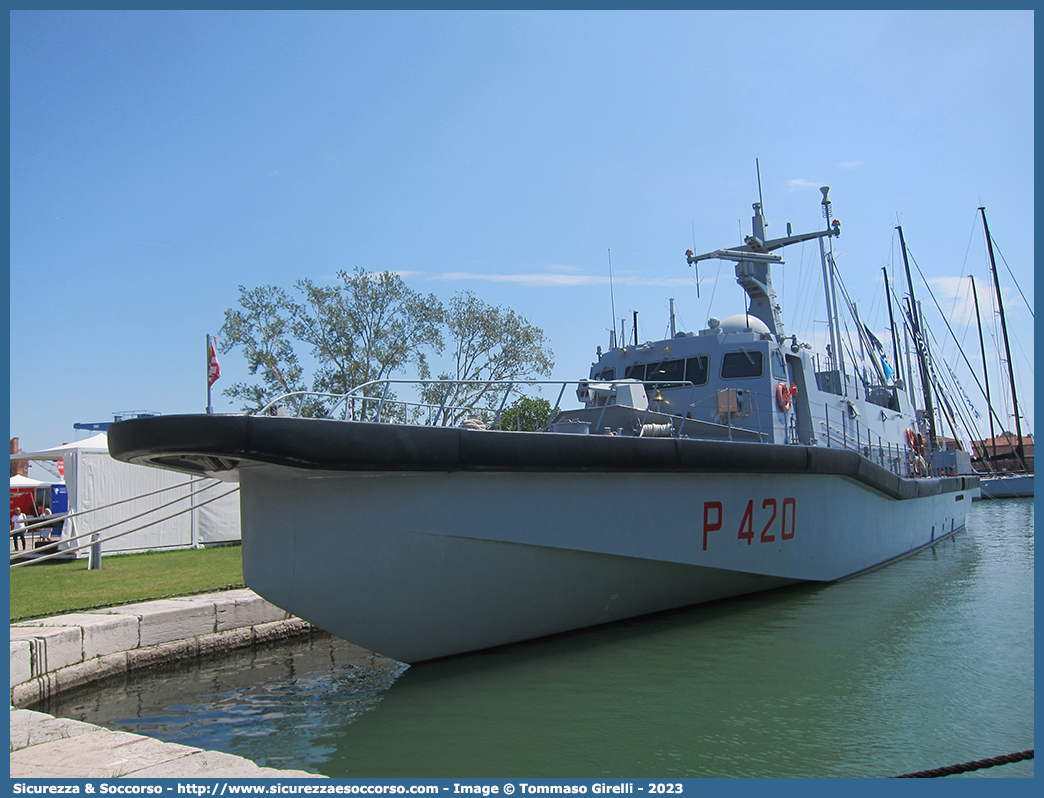 P420 "Angelo Cabrini"
Marina Militare Italiana
Flotta Navale
Unità Navali Polifunzionali ad Alta Velocità
Parole chiave: MMI;M.M.I.;Marina;Militare;Italiana;UNPAV;U.N.P.A.V.;Unità;Navali;Polifunzionali;Alta;Velocità