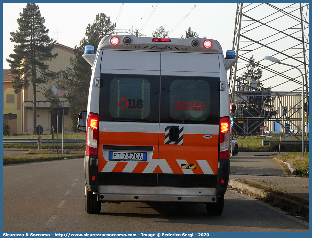 MO 1627
118 Modena Soccorso
Fiat Ducato III serie restyling
Allestitore Vision S.r.l.
Parole chiave: 118;Modena;Soccorso;Ambulanza;Autoambulanza;Fiat;Ducato;X290;X 290;Vision