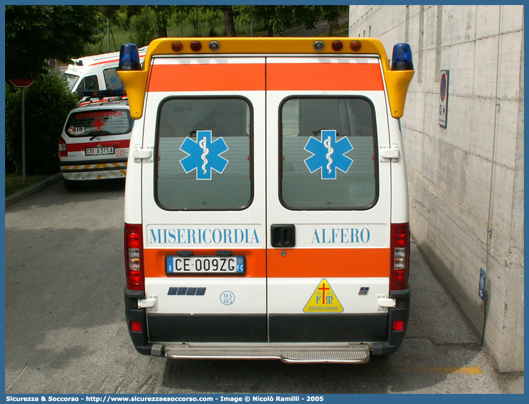 -
Misericordia di Alfero
Fiat Ducato II serie restyling
Allestitore EDM S.r.l.
Parole chiave: Misericordie;Misericordia;Alfero;Ambulanza;Autoambulanza;Fiat;Ducato;EDM;E.D.M.