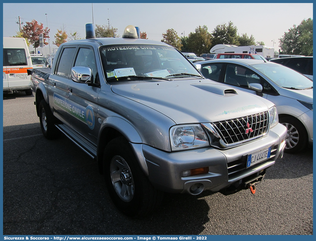 17
Protezione Civile
C.I.V.E.S. Teramo
Mitsubishi L200 III serie restyling
Parole chiave: P.C.;PC;Protezione;Civile;CIVES;C.I.V.E.S.;Mitsubishi;L200