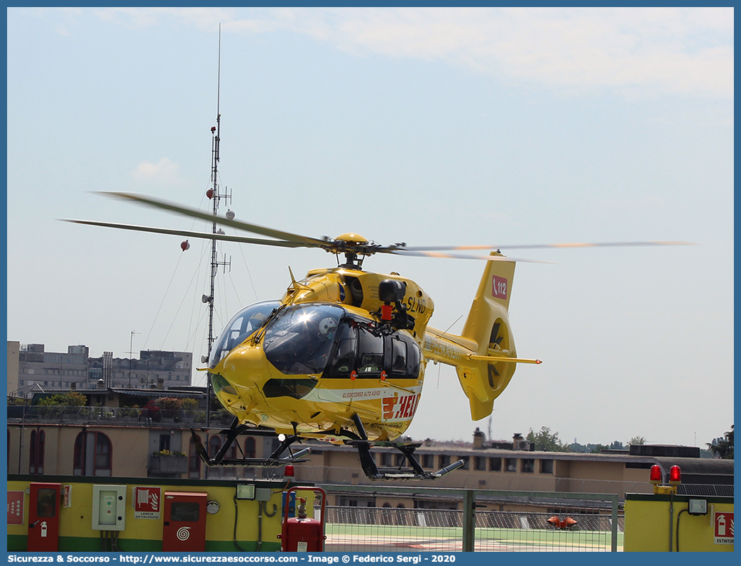 I-SLND
118 Alto Adige
Airbus Helicopters H145
PELIKAN 3
Base di Lasa
Parole chiave: 118;Alto Adige;Bolzano;Lasa;Airbus;Helicopters;H145;T2;I-SLND;Pelikan 3;Pelikan3;Elicottero;Elisoccorso