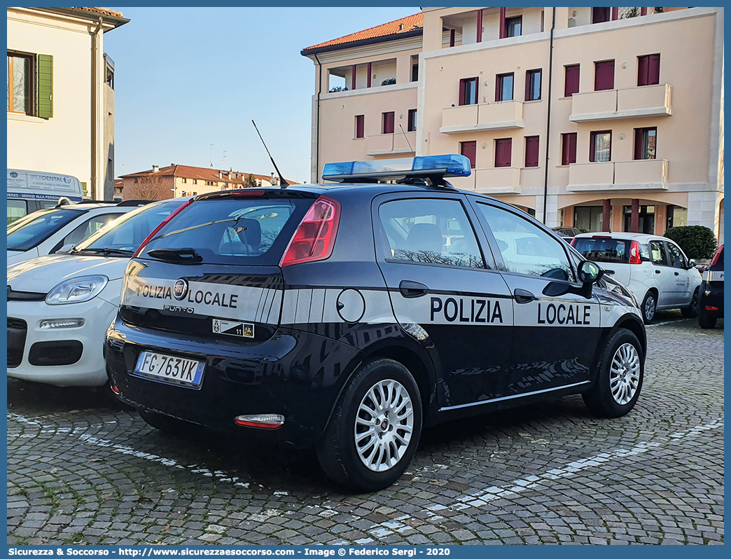 -
Polizia Locale
Comune di Oderzo
Fiat Punto IV serie
Parole chiave: PL;P.L.;PM;P.M.;Polizia;Locale;Municipale;Oderzo;Fiat;Punto