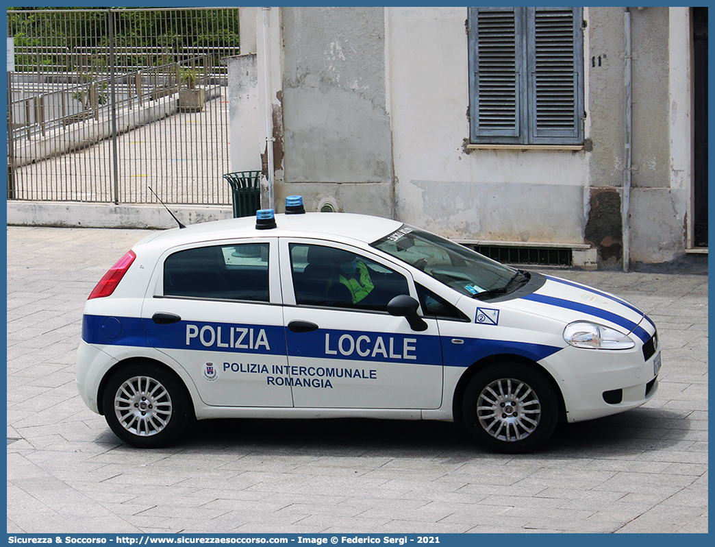 Polizia Locale YA208AE
Polizia Locale
Polizia Intercomunale Romangia
Fiat Grande Punto
Parole chiave: PM;P.M.;PL;P.L.;Polizia;Municipale;Locale;Sennori;Sorso;Intercomunale;Romangia;Fiat;Grande;Punto