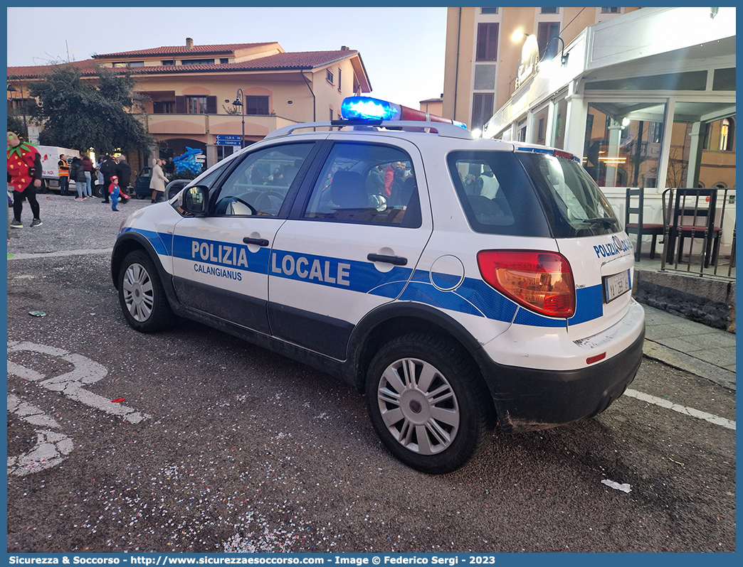 Polizia Locale YA269AH
Polizia Locale
Comune di Calangianus
Fiat Sedici II serie
Allestitore Ciabilli S.r.l.
Parole chiave: PL;PM;P.L.;P.M.;Polizia;Locale;Municipale;Calangianus