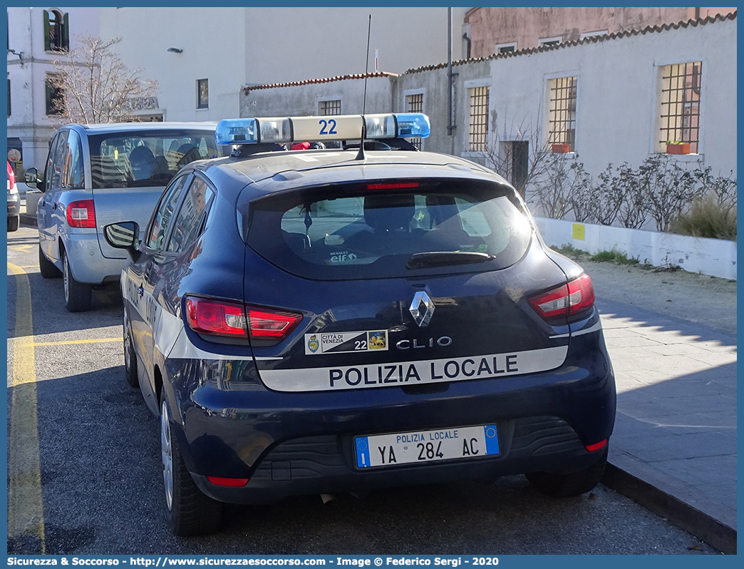 Polizia Locale YA284AC
Polizia Locale
Comune di Venezia
Renault Clio VI serie
Parole chiave: PL;P.L.;PM;P.M.;Polizia;Locale;Municipale;Venezia;Renault;Clio