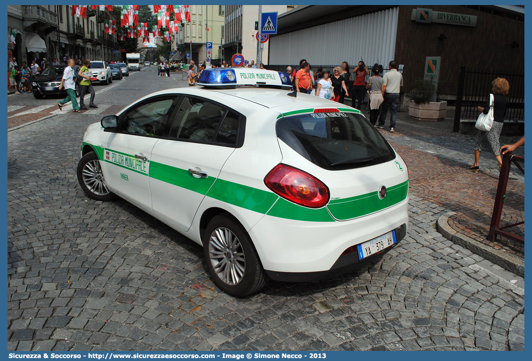 Polizia Locale YA379AH
Polizia Municipale
Comune di Ivrea
Fiat Nuova Bravo
Allestitore Ciabilli S.r.l.
Parole chiave: PL;P.L.;PM;P.M.;Polizia;Locale;Municipale;Ivrea;Fiat;Nuova;Bravo;Ciabilli