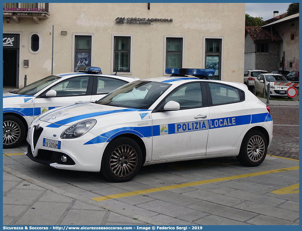 Polizia Locale YA529AM
Polizia Locale
Unione Territoriale Intercomunale 
delle Valli e delle Dolomiti Friulane
Alfa Romeo Nuova Giulietta I serie II restyling
Allestitore Ciabilli S.r.l.
Parole chiave: PL;P.L.;PM;P.M.;Polizia;Locale;Municipale;Andreis;Arba;Barcis;Castelnovo del Friuli;Cimolais;Claut;Clauzetto;Erto;Casso;Frisanco;Maniago;Meduno;Montereale Valcellina;Pinzano al Tagliamento;Sequals;Tramonti di Sopra;Tramonti  di  Sotto;Travesio;Vajont;Vit