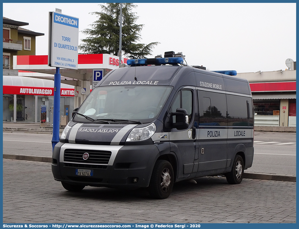 Polizia Locale YA627AJ
Polizia Locale
Comune di Vicenza
Fiat Ducato III serie
Allestitore Bertazzoni S.r.l.
Parole chiave: PL;PM;P.L.;P.M.;Polizia;Locale;Municipale;Vicenza;Fiat;Ducato;Bertazzoni