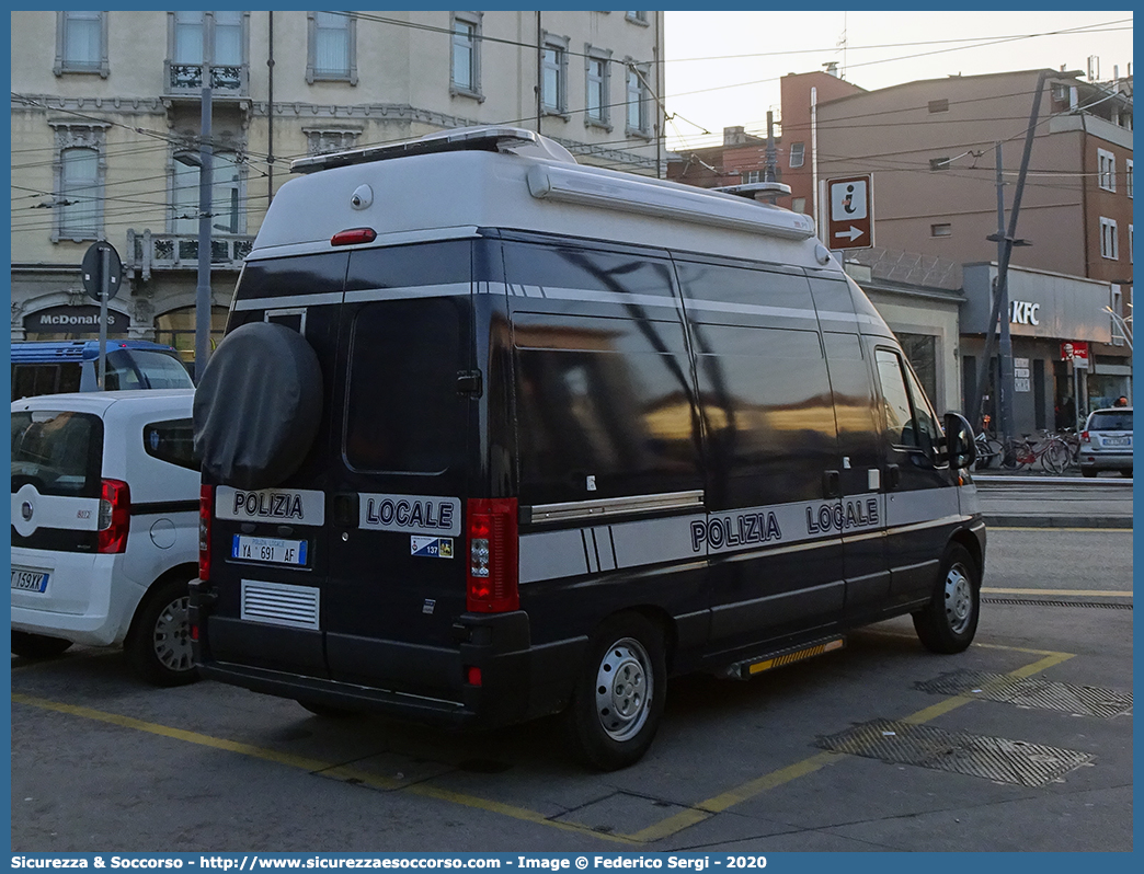 Polizia Locale YA691AF
Polizia Locale
Comune di Padova
Fiat Ducato II serie restyling
Parole chiave: PL;P.L.;PM;P.M.;Polizia;Locale;Municipale;Padova;Fiat;Ducato