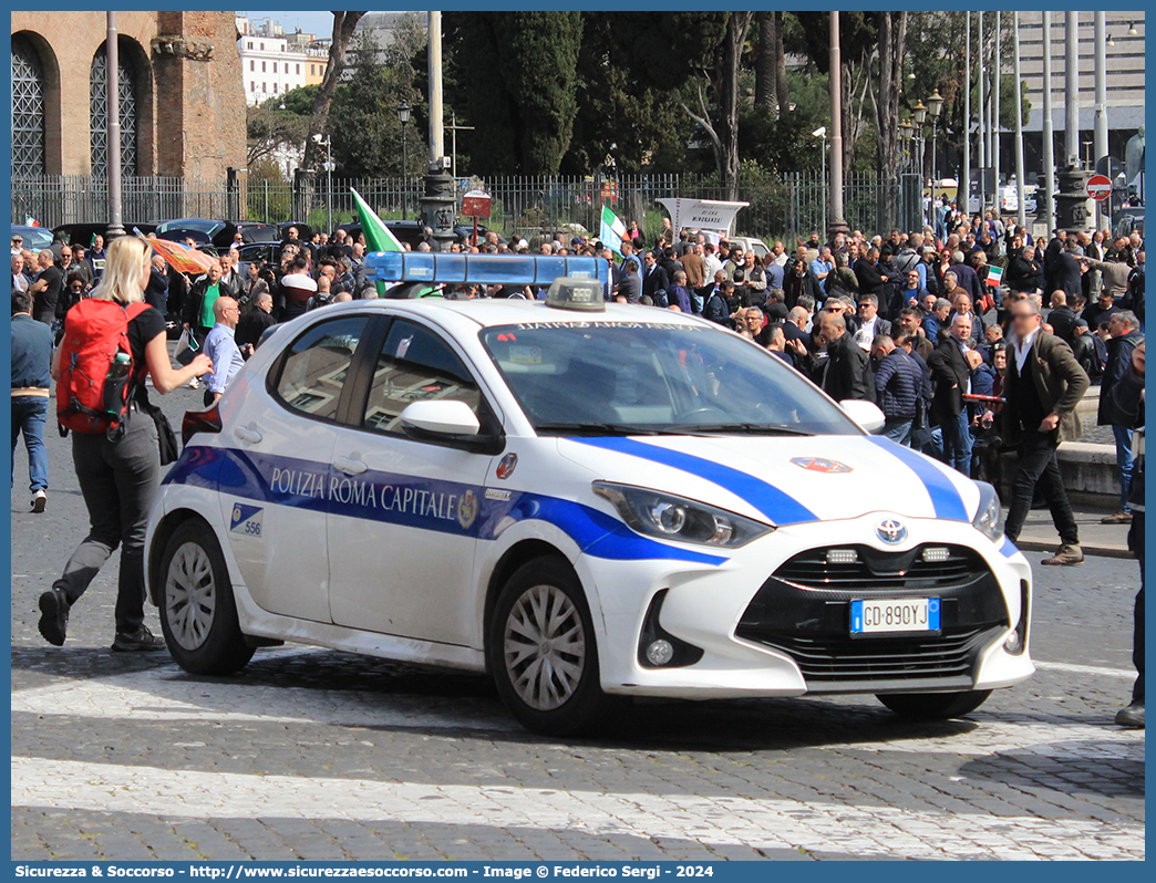 -
Polizia di Roma Capitale
Toyota Yaris Hybrid V serie
Allestitore Elevox S.r.l.
Parole chiave: PL;P.L.;PM;P.M.;Polizia;Locale;Municipale;Roma;Capitale;Toyota;Yaris;Hybrid;Elevox