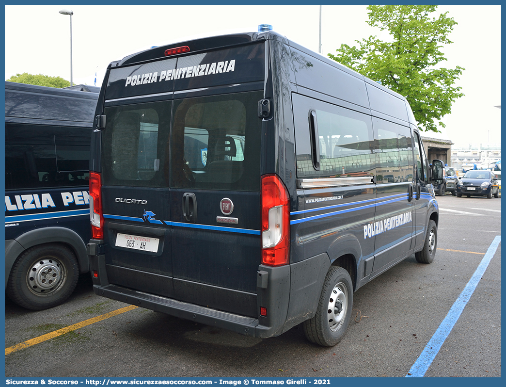 Polizia Penitenziaria 063AH
Polizia Penitenziaria
Fiat Ducato III serie II restyling
Parole chiave: PolPen;Pol.Pen.;AdiC;A.diC.;Agenti;di;Custodia;Polizia;Penitenziaria;Fiat;Ducato;X290