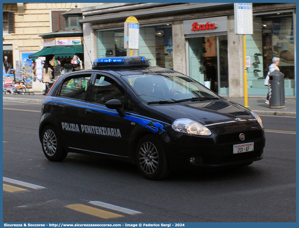 Polizia Penitenziaria 201AF
Polizia Penitenziaria
Nucleo Traduzioni e Piantonamenti
Fiat Grande Punto
Parole chiave: PP;P.P.;Pol.Pen;PolPen;AdiC;A.diC.;Agenti;di;Custodia;Polizia;Penitenziaria;Nucleo;Traduzioni;Piantonamenti;Fiat;Grande;Punto