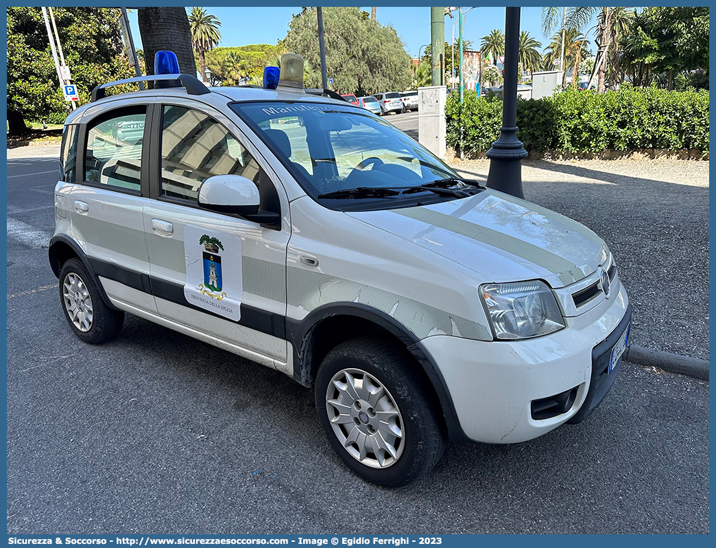 -
Provincia di La Spezia
Manutenzione Strade
Fiat Panda 4x4 I serie restyling
Parole chiave: Provincia;La Spezia;Manutenzione;Strade;Fiat;Panda;4x4