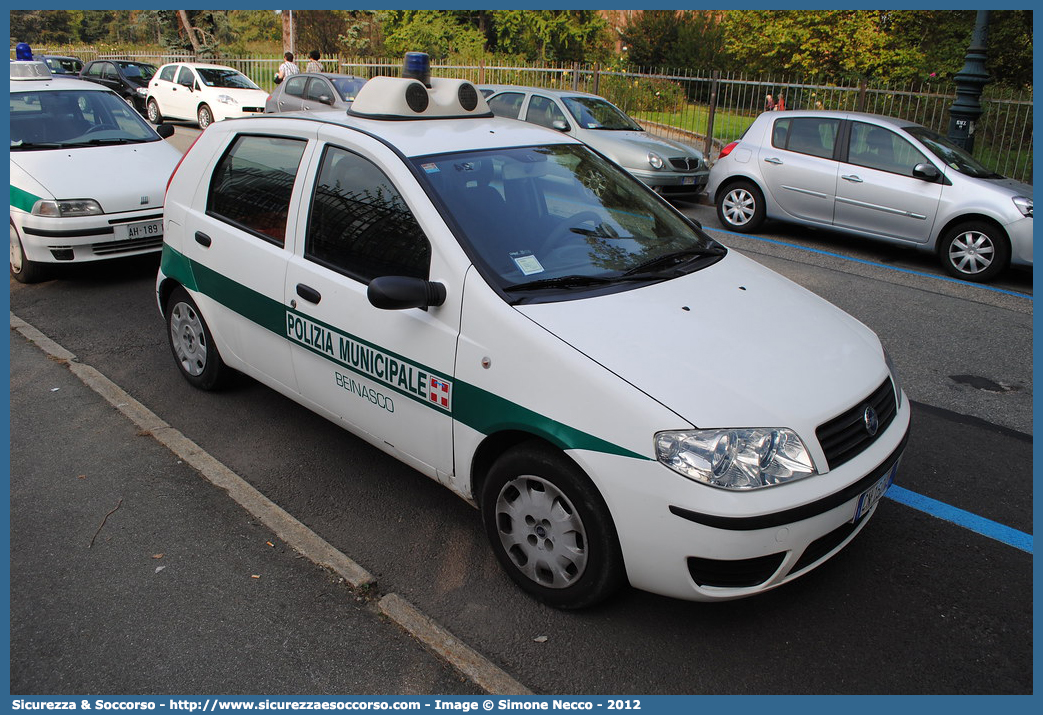 -
Polizia Municipale
Comune di Beinasco
Fiat Punto III serie
Parole chiave: PL;P.L.;PM;P.M.;Polizia;Locale;Municipale;Beinasco;Fiat;Punto