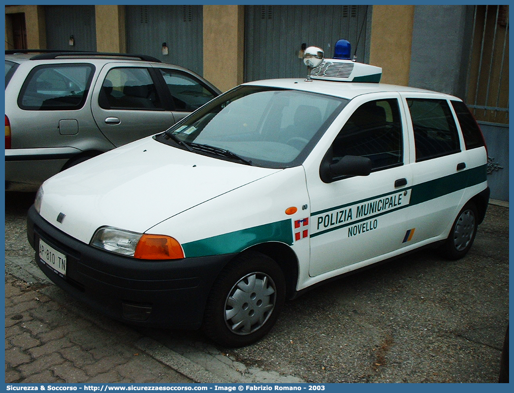 -
Polizia Municipale
Comune di Novello
Fiat Punto I serie
Parole chiave: PM;P.M.;PL;P.L.;Polizia;Municipale;Locale;Novello;Fiat;Punto