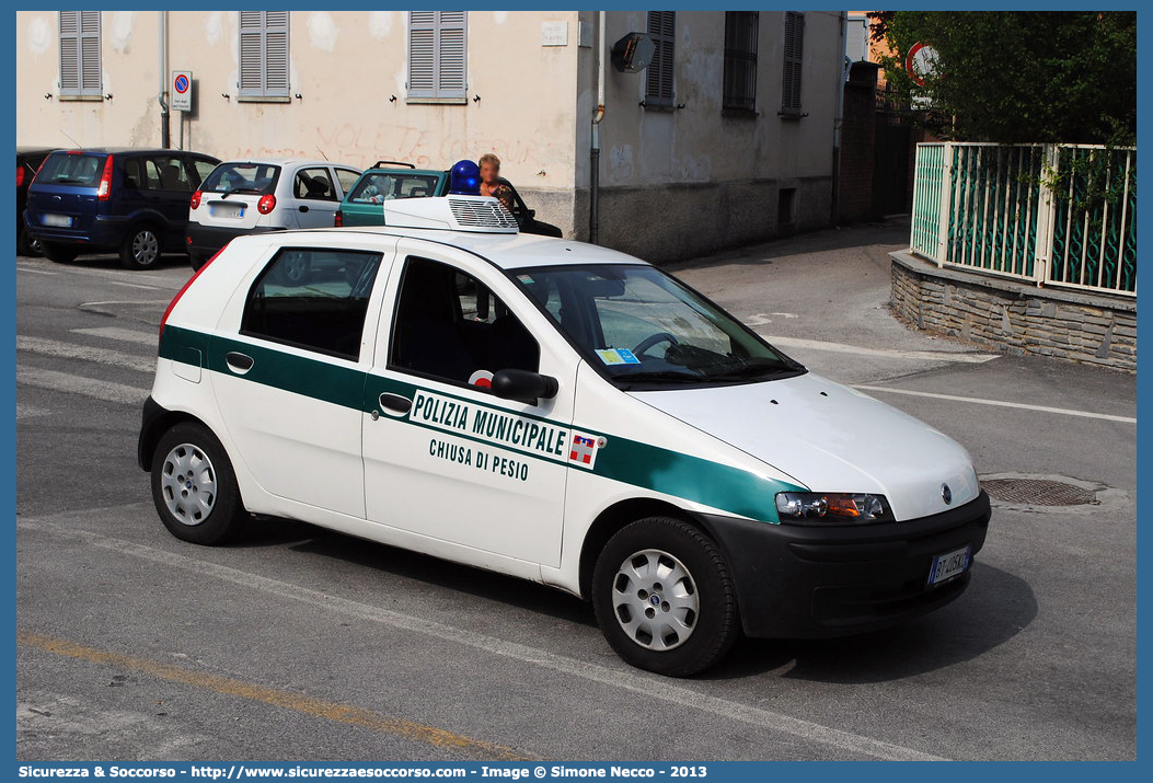 -
Polizia Municipale
Comune di Chiusa di Pesio
Fiat Punto II serie
Parole chiave: PL;P.L.;PM;P.M.;Polizia;Locale;Municipale;Chiusa di Pesio;Fiat;Punto