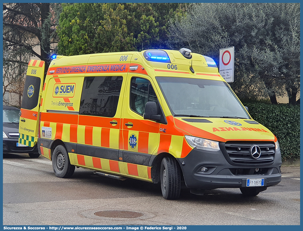 006
SUEM 118 Treviso Emergenza
Azienda ULSS 2 - Marca Trevigiana
Mercedes Benz Sprinter III serie
Allestitore Class S.r.l.
Parole chiave: SUEM;S.U.E.M.;118;Azienda;ULSS;2;Marca;Trevigiana;Treviso;Emergenza;Mercedes;Benz;Sprinter;Class