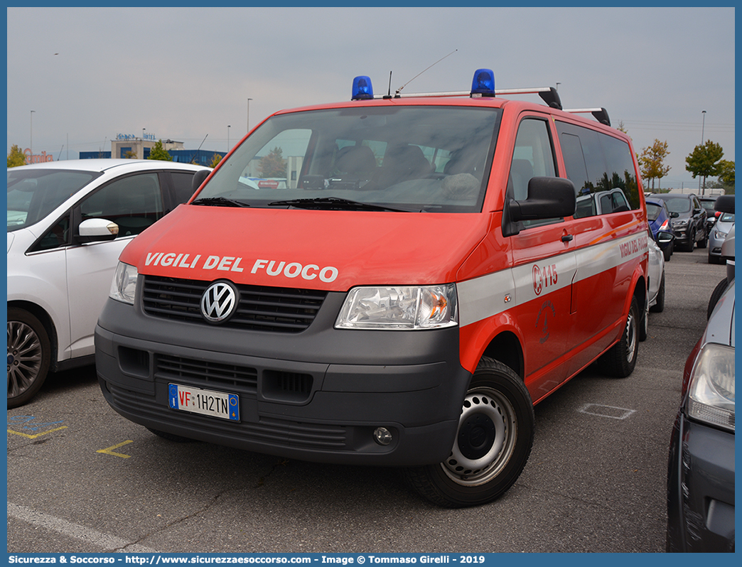 VF 1H2TN
Corpo Volontario Vigili del Fuoco
Canal San Bovo
Volkswagen Transporter T5
Parole chiave: VFV;V.F.V.;Vigili;Fuoco;Volontari;Canal San Bovo;Volkswagen;Transporter;T5