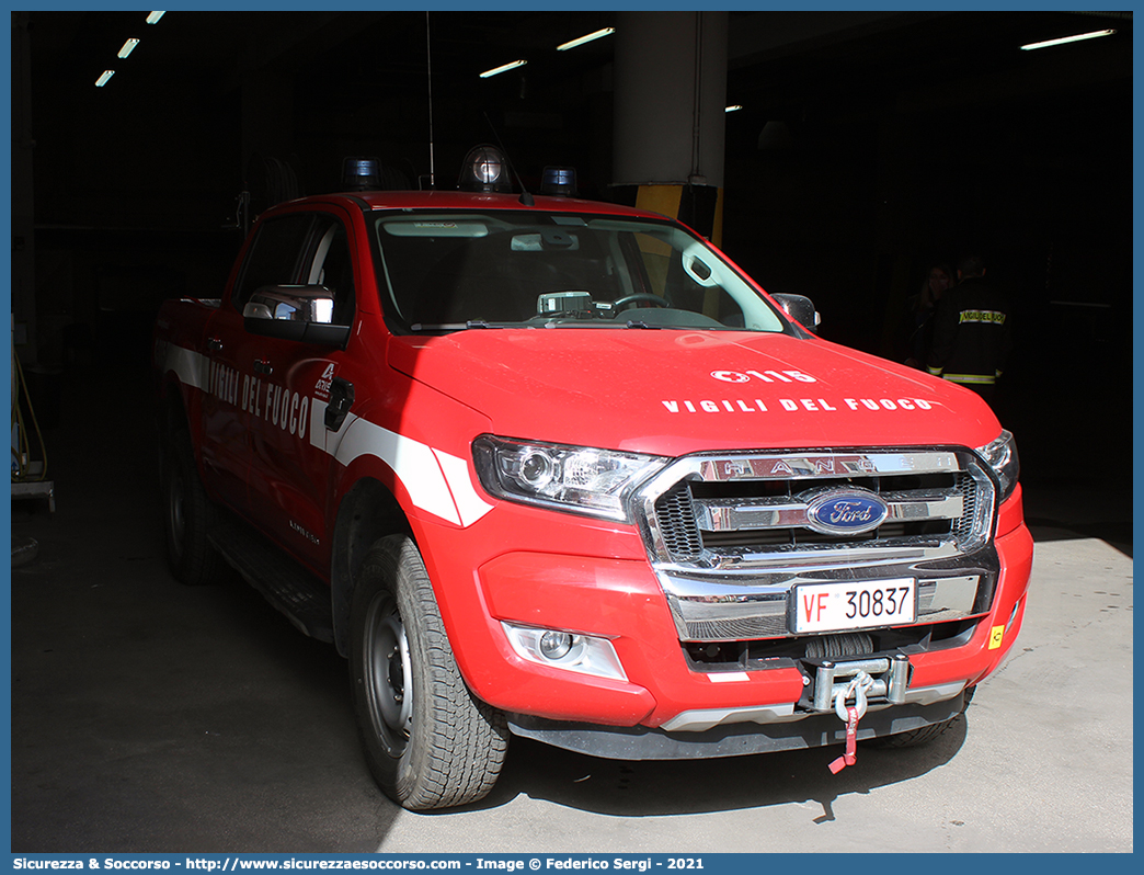 VF 30837
Corpo Nazionale Vigili del Fuoco
Ford Ranger IV serie
Allestitore Aris S.p.A.
Parole chiave: VVF;V.V.F.;Corpo;Nazionale;Vigili;del;Fuoco;Vigili;Fuoco;Ford;Ranger;Aris