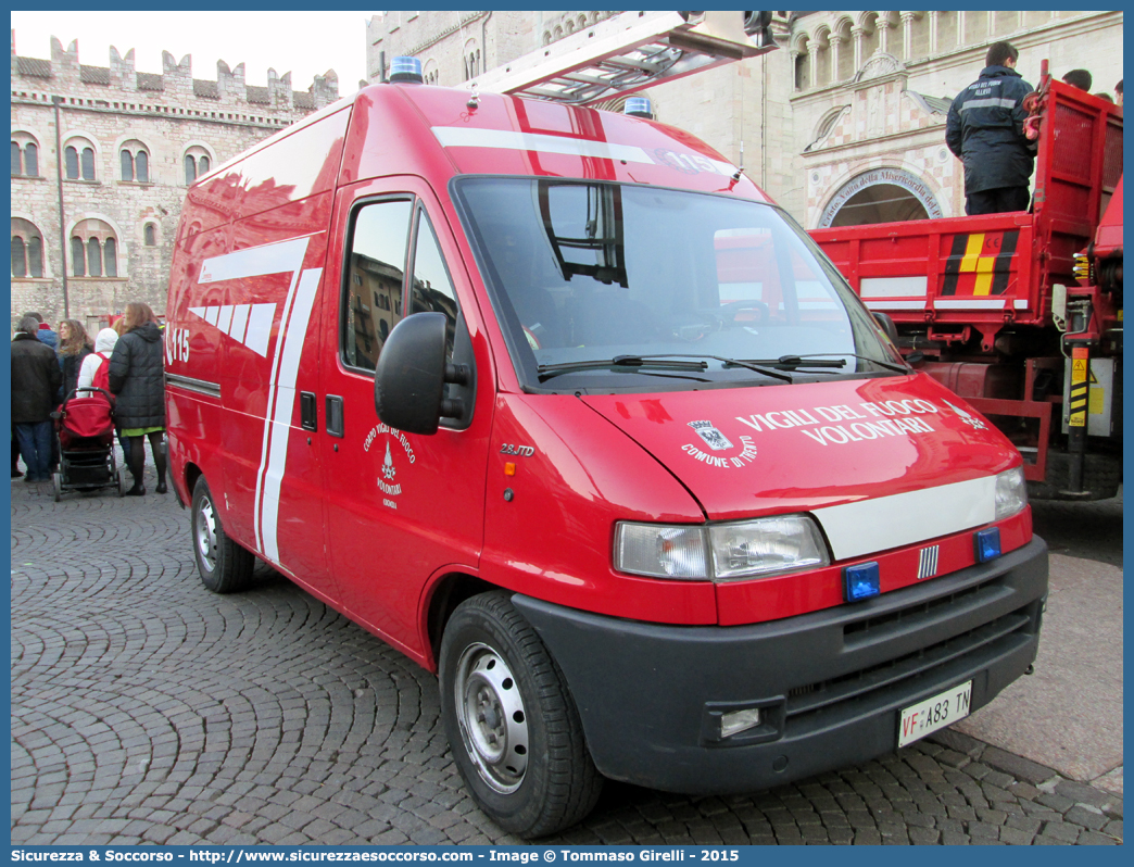 VF A83 TN
Corpo Vigili del Fuoco Volontari Cognola
Fiat Ducato II serie
Allestitore Brandschutz S.r.l.
Parole chiave: VF;V.F.;Corpo;Vigili;del;Fuoco;Volontari;Cognola;Fiat;Ducato;Brandschutz