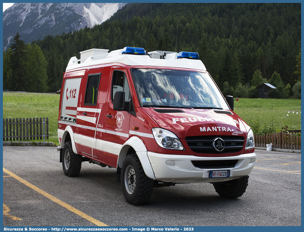 VF FW2ZX
Vigili del Fuoco Volontari Moso-Sesto
Freiwillige Feuerwehr Moos-Sexten
Achleitner Mantra Mercedes Benz 
Sprinter II serie restyling
Allestitore Rosenbauer Brandschutz GmbH
Parole chiave: VFV;V.F.V.;Vigili;Fuoco;Volontari;Freiwillige;Feuerwehr;Sesto;Sexten;Achleitner;Mantra;Mercedes;Benz;Sprinter;Rosenbauer;Brandschutz