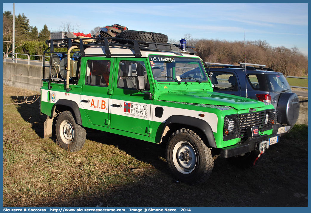 -
Corpo Volontari Antincendi Boschivi
Sant'Ambrogio (TO)
Land Rover Defender 110 Crew Cab
Parole chiave: Corpo;Volontari;Antincendi;Boschivi;AIB;A.I.B.;Piemonte;Salussola;Land Rover;Defender;110;Crew Cab;Sant&#039;Ambrogio